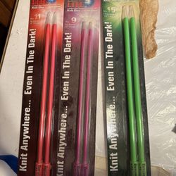Glow-In-The-Dark Knitting Sticks