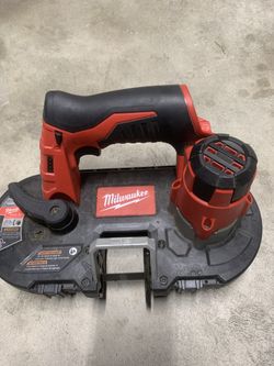 Milwaukee M12 Band Saw Tool Only
