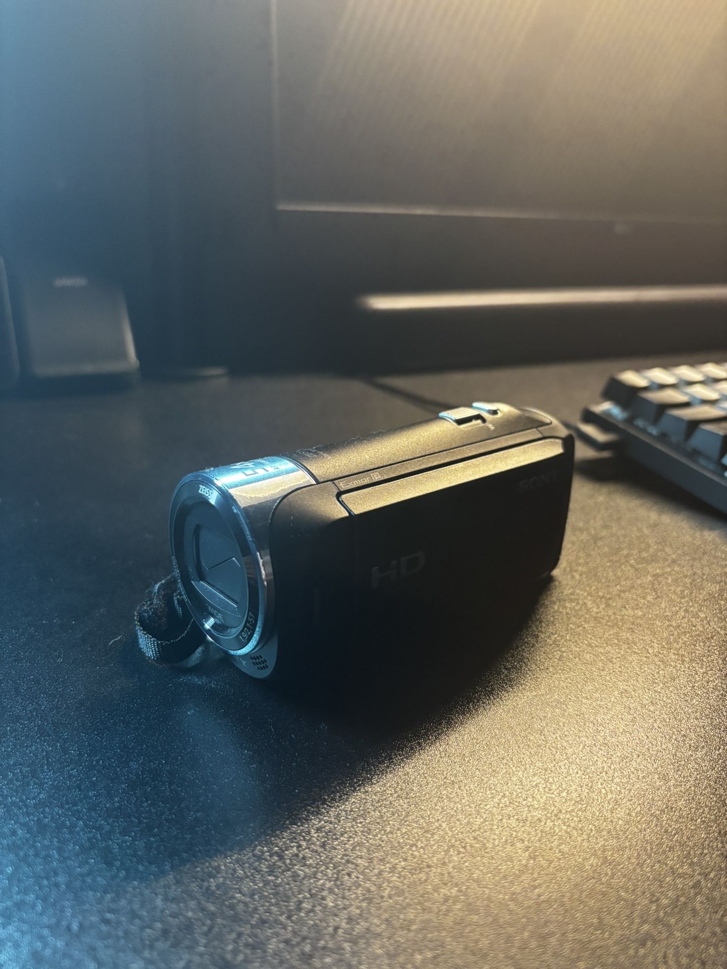 Sony CX240 Handycam