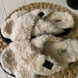 Pantunflas Nueva’s UGG Size 5-6-7-8-9