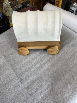 WOODEN COVERED WAGON