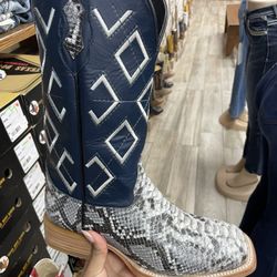 mens western boots