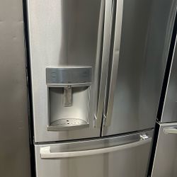 OPEN BOX GE FRENCH STYLE STAINLESS STEEL REFRIGERATOR 