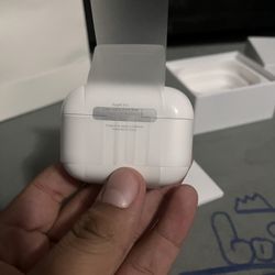 AirPods Pro 3