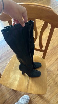 Black Heel Boots