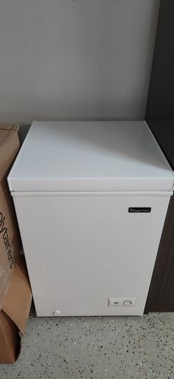 Magic chef freezer