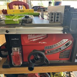 Milwaukee Fuel Table Saw 18v