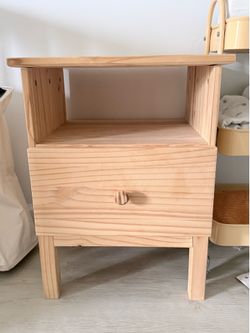 Bedside table