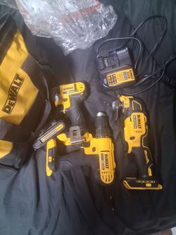 Dewalt