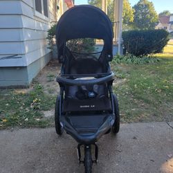 BABY TREND JOGGING STROLLER 