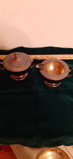 Silver Plated Rogers 1881 Sugar Bowl & Creamer