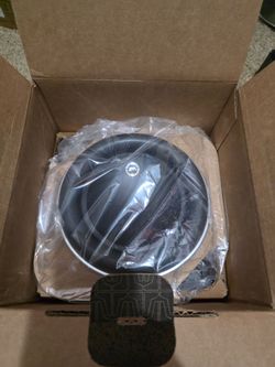 JL Audio (2) subs & (1) amp