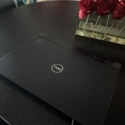 Dell G7 7700 Gaming Laptop