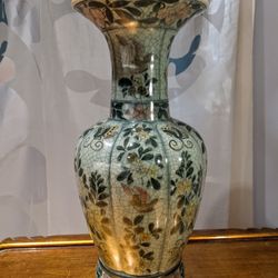 New -  Beautiful Green Vase For Decorative Use Only
