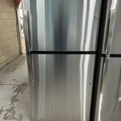 Brand New 21 Cu Ft Stainless Refrigerator 