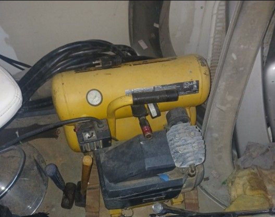 Dewalt Air Compressor