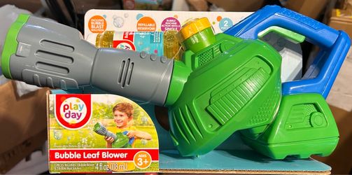 Bubble leaf blower
