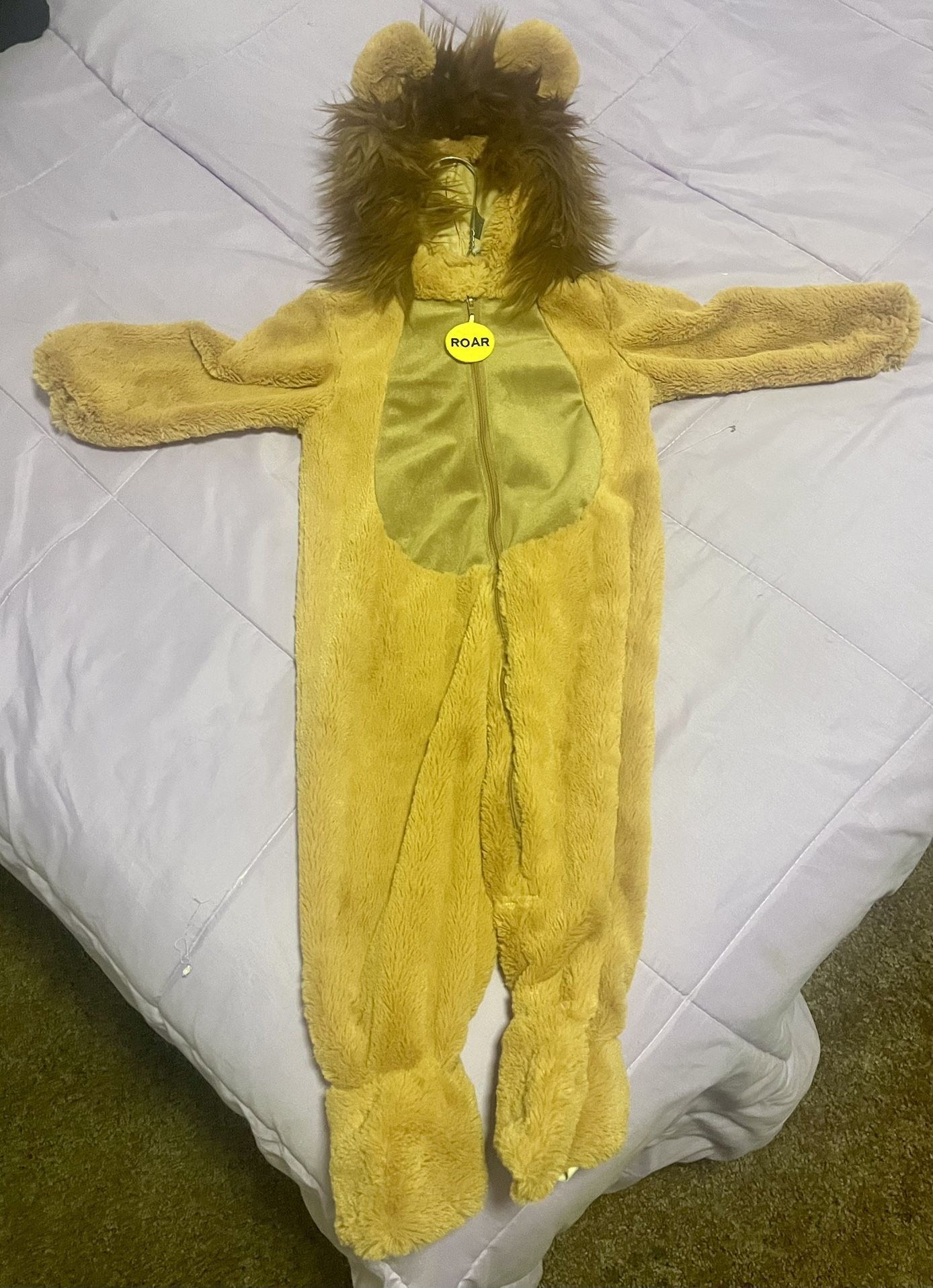 Toddler Lion Customer