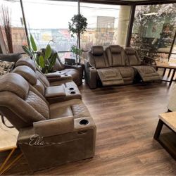 HyllmontGray Power Reclining Sofa, Loveseat And Recliner
Ashley Furniture$10 Down Payment And Financing Available