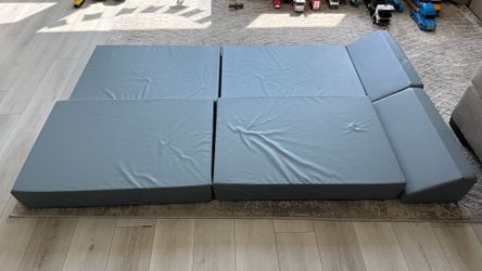 Blocksy Kids Couch (Foamnasium)