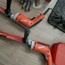 Milwaukee Screw Gun With Tallboy