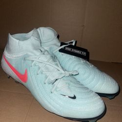 Nike Phantom Luna 2 Elite FG 'Mad Energy Pack'