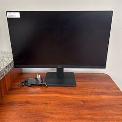 LG 24” MONITOR MODEL #24MR400-B 