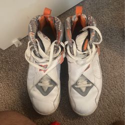 Jordan 8 Orange Blaze Size 12