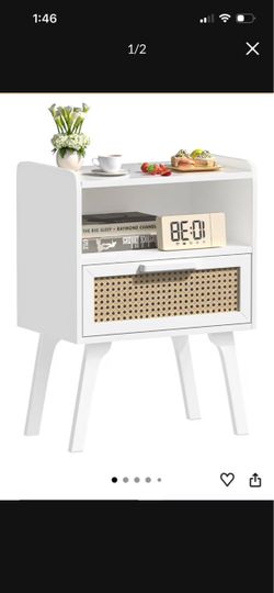 2 nightstands