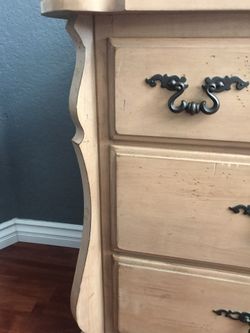 4 piece Solid Wood bedroom set ... $200.00 Moving and this furniture is in Walnut-Southern California