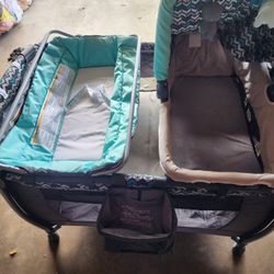 Baby Trend Resort Elite Twins Nursery Center playard