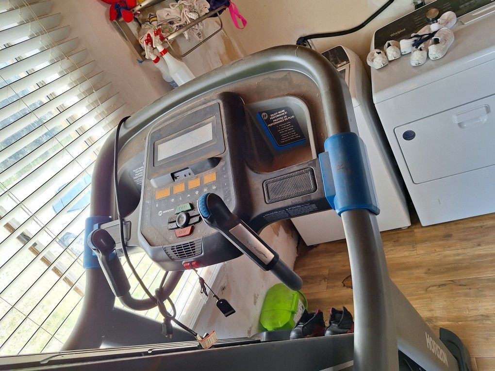 Horizon Treadmill
