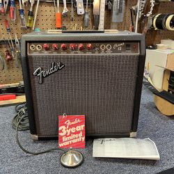 Fender Champ 12 Tube Amp with Footswitch!