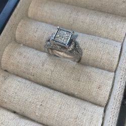 Natural Diamond Ring Sz 6-7 14k White Gold  
