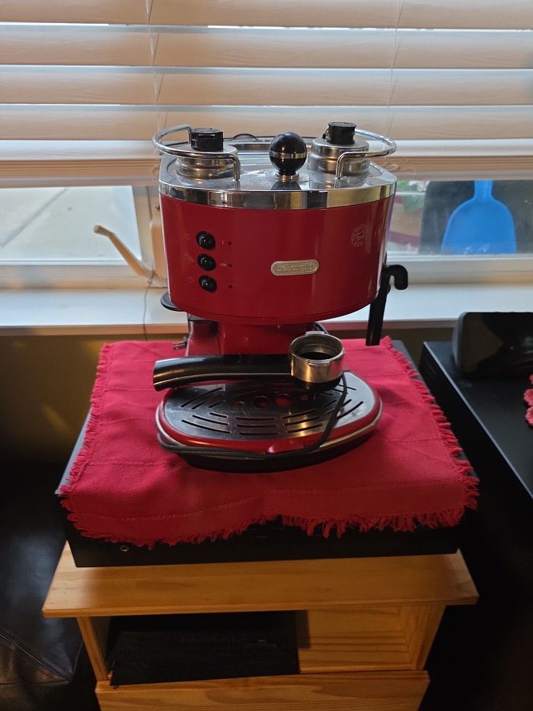 Coffee Machine Delonghi