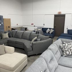 Sofas And Sectionals 
