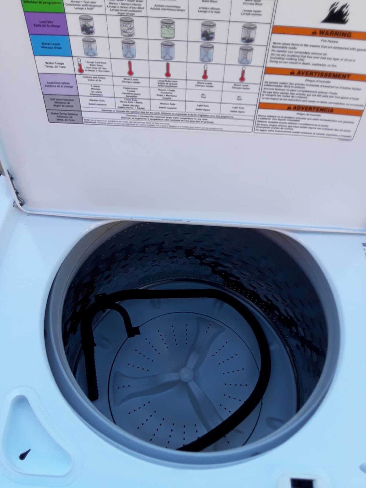 Maytag Centennial Hi Efficiency No Agitator Top Load Washer for Sale in