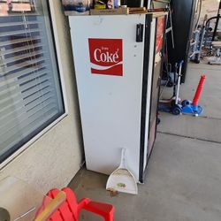 Original Classic Coke Machine