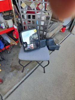 2025 Silverado 2500 left power extending mirror