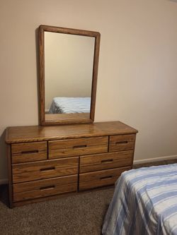 Dresser With Mirror And Nightstand