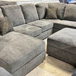 Sectionals With Large Chaise 