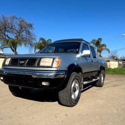 Nissan Frontier 2000 4x4 
