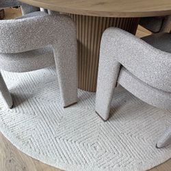 BOUCLE dining chair 🪑 🩶