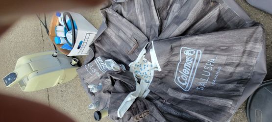 Coleman Saluspa Bahamas Inflatable Hot Tub