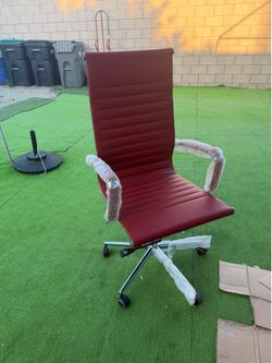 Desk chair $45