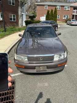 1990 Lexus LS 400