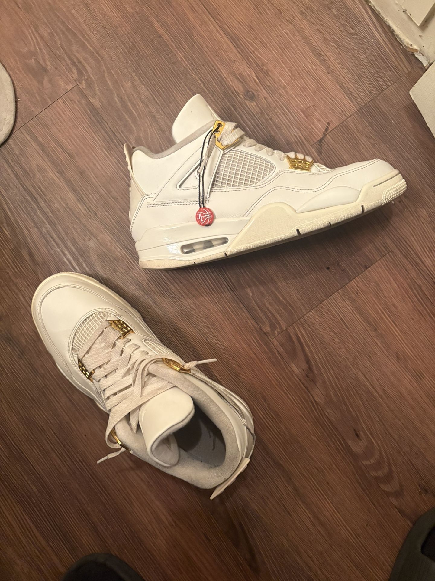 Jordan 4s Retro