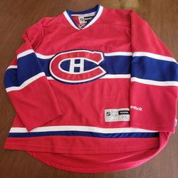 Vintage Reebok NHL Montreal Canadiens Hockey Jersey Size XL Mens. 
Pre-owned, good shape, please see photos for details.
Arm pit to arm pit 27.5", len