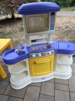 Little Tikes Kitchen
