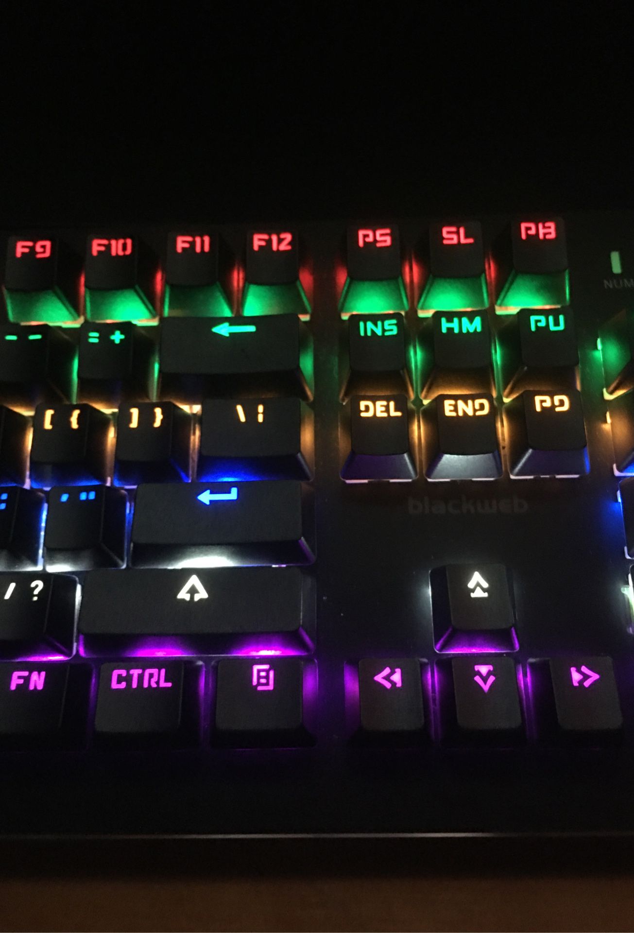 Blackweb keyboard with, Logitech mouse and razor mouse